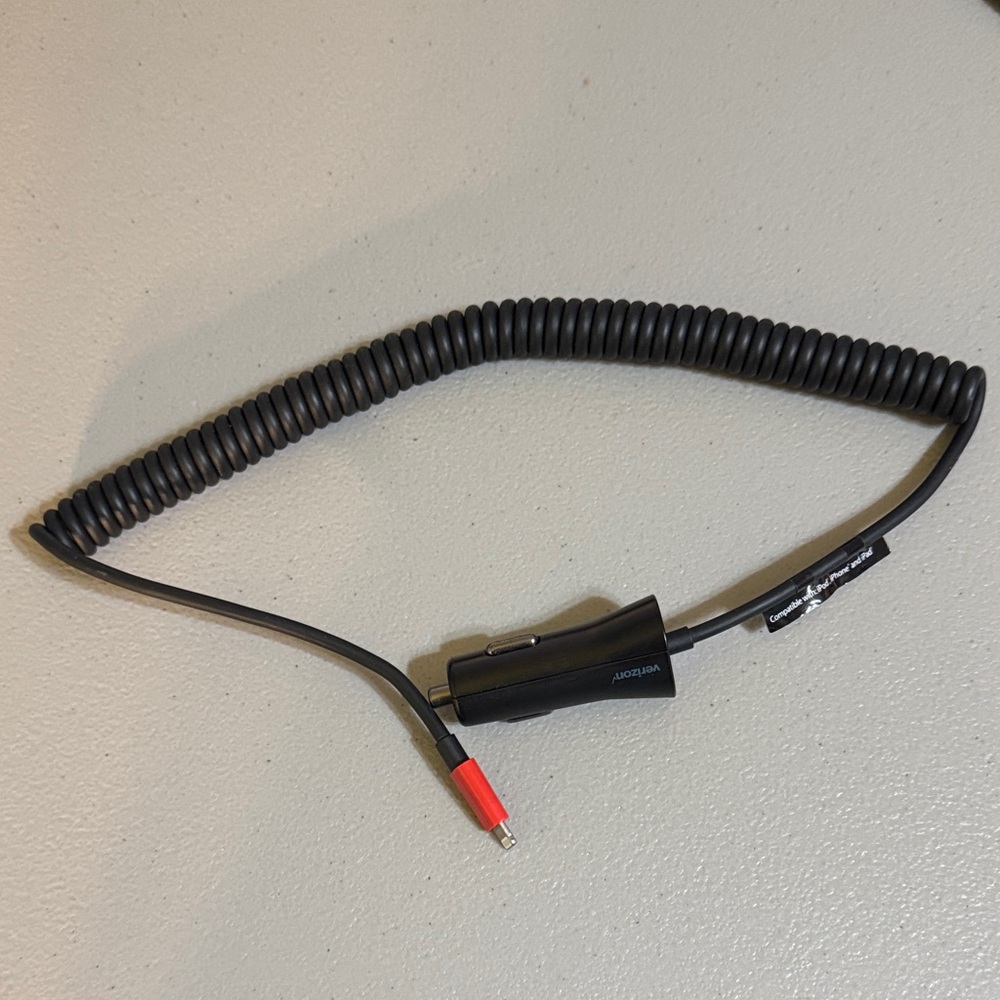 Car Charger Cable iPhone Lightening Black Coiled